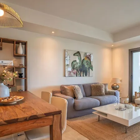 Elegant 2-bedroom In The Prestigious Cortesin Buenas Noches