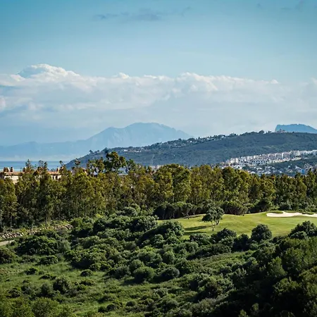 Elegant 2-bedroom In The Prestigious Cortesin *